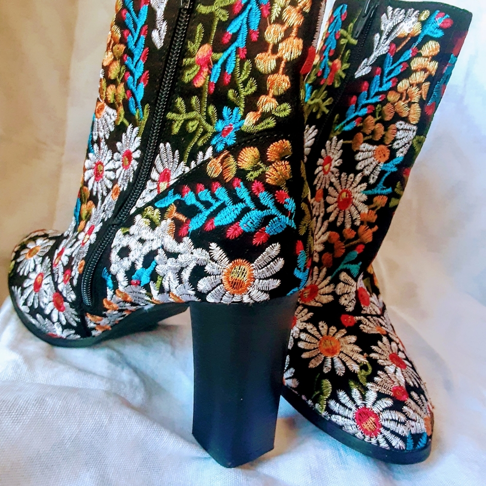 Coconuts by Matisse Embroidered Ankle Boots